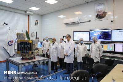 ماهواره ظفر با سیمرغ ایرانی به فضا پرتاب می شود