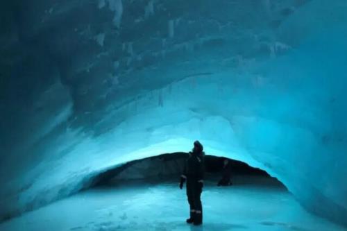 کشف منبع عظیم متان زیر یخ های قطب شمال