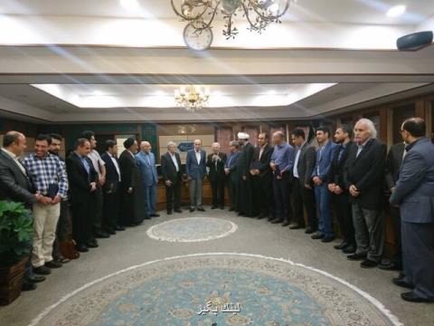 امید كه جایگاه علم در ایران به قرن ۵ هجری برسد