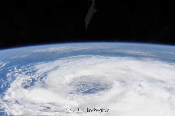 تصاویر طوفان كریستوبال از فضا